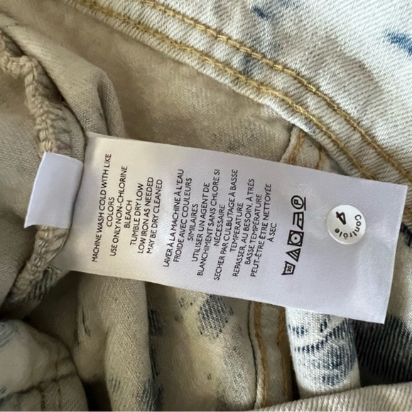 Free People Jones Tie Dye Jean Jacket NWT Size Large $98 Blue and Cream - Picture 10 of 11